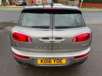 Usado Mini Cooper Clubman 136 CV (100 kW) 2016 Plateado Familiar