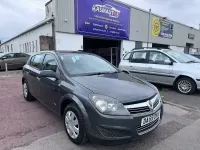 Used Vauxhall Astra 138 HP (101 kW) 2009 Grey Hatchback