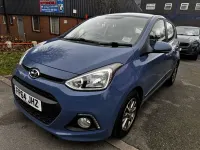 Usado Hyundai i10 Premium 83 HP (61 kW) 2014 Azul Citadino