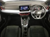 Używany Seat Arona FR 110 KM (80 kW) 2023 Niebieski SUV