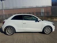 Used Audi A1 Sport 86 HP (63 kW) 2011 White Hatchback