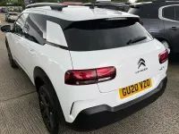 Used Citroën C4 Cactus Origins 110 HP (80 kW) 2019 White Hatchback