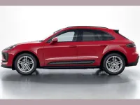 Used Porsche Macan 261 HP (191 kW) 2024 Red SUV