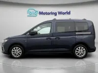 Used Ford Tourneo Connect Titanium 122 HP (89 kW) 2023 Blue MPV