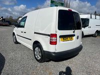 Usado VW Caddy Startline 102 HP (75 kW) 2014 Branco Monovolume