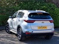 Usado Kia Sportage 130 HP (95 kW) 2019 Prateado SUV