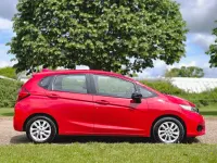 Used Honda Jazz SE 102 HP (75 kW) 2018 Red Hatchback