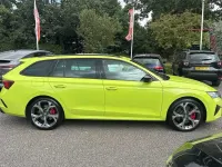 Used Skoda Octavia vRS 265 HP (194 kW) 2026 Hyper green Estate