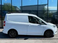 Begagnad Ford Transit Sport 100 HK (73 kW) 2019 Vit Van