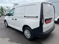 Usado VW Caddy 102 CV (75 kW) 2022 Blanco Monovolumen
