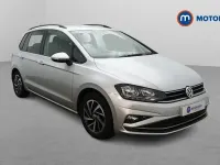 Używany VW Golf VII Match 131 KM (96 kW) 2019 Srebrny Hatchback