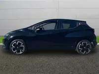 Używany Nissan Micra Acenta 92 KM (67 kW) 2021 Czarny Hatchback
