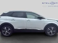 Used Peugeot 3008 Allure+ 134 HP (98 kW) 2024 White SUV