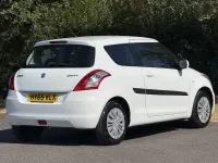 Used Suzuki Swift 2015 White Hatchback