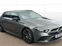 Usado Mercedes A35 AMG Premium 306 HP (225 kW) 2021 Cinzento Citadino