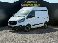 Used Ford Transit Custom 105 HP (77 kW) 2019 White Van