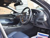 Used Jaguar XE R-Sport 240 HP (176 kW) 2016 Blue Sedan