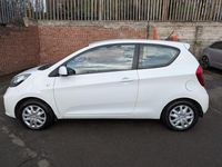 Used Kia Picanto 68 HP (50 kW) 2013 White Hatchback