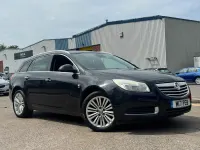Used Vauxhall Insignia 160 HP (117 kW) 2011 Black Estate