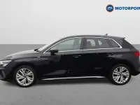 Begagnad Audi A3 e-tron S-Line 2023 Svart Halvkombi