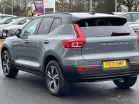 Used Volvo XC40 R-Design 194 HP (142 kW) 2022 SUV