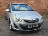 Begagnad Vauxhall Corsa 100 HK (73 kW) 2012 Silver Halvkombi