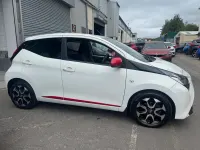 Used Toyota Aygo Trend 71 HP (52 kW) 2019 White Hatchback