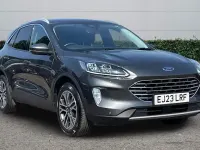 Käytetty Ford Kuga Titanium 150 HP (110 kW) 2023 Katumaasturi