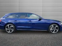 Used Audi A4 Black Edition 265 HP (194 kW) 2022 Blue Estate
