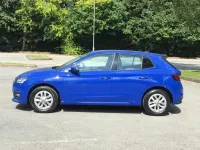 Begagnad Skoda Fabia Comfort 2022 Blå Halvkombi