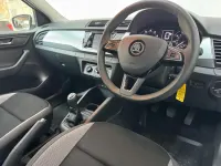 Used Skoda Fabia SE 2018 White Hatchback