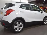 Used Vauxhall Mokka 140 HP (102 kW) 2015 White SUV