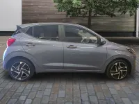 New Hyundai i10 Premium 79 HP (58 kW) 2026 Blue Hatchback