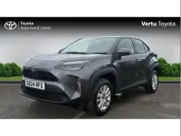Used Toyota Yaris Cross 113 HP (83 kW) 2024 Grey SUV
