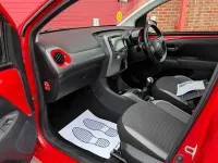 Used Toyota Aygo Trend 72 HP (52 kW) 2020 Red Hatchback