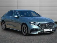 Used Mercedes E200 Advanced 204 HP (150 kW) 2025 Verde silver Sedan