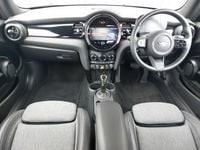Używany Mini Cooper S Level 2 135 kW (184 KM) 2023 Zielony Hatchback