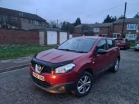 Used Nissan Qashqai Acenta 2010 Red SUV