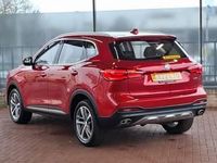 Used MG HS Exclusive 162 HP (119 kW) 2022 Red SUV