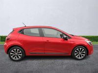 Used Renault Clio V Evolution 90 HP (66 kW) 2023 Red  Hatchback
