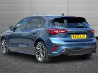 Used Ford Focus ST-Line X 125 HP (91 kW) 2023 Chrome blue Hatchback