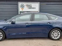 Used Ford Mondeo Zetec 120 HP (88 kW) 2016 Blue Hatchback