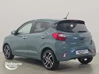 Used Hyundai i10 Premium 67 HP (49 kW) 2023 Green Hatchback