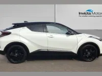 Used Toyota C-HR 122 HP (89 kW) 2018 White SUV