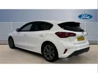Used Ford Focus ST-Line 123 HP (90 kW) 2024 White Hatchback