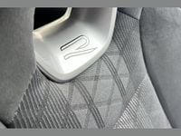 Usado VW Passat R-line 272 HP (200 kW) 2025 Verde Carrinha