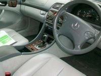 Used Mercedes CLK230 Avantgarde 197 HP (144 kW) 2002 Coupe