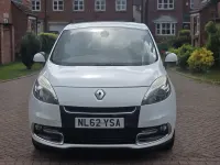 Used Renault Scénic III Dynamique 110 HP (80 kW) 2012 White MPV