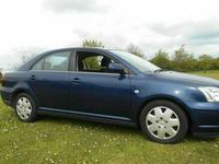 Used Toyota Avensis 127 HP (93 kW) 2004 Sedan