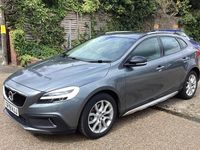 Usado Volvo V40 CC Plus 152 HP (111 kW) 2019 Carrinha